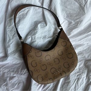 Guess Saddle Shoulder Bag